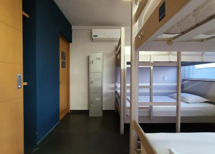 Hostel Auikyani